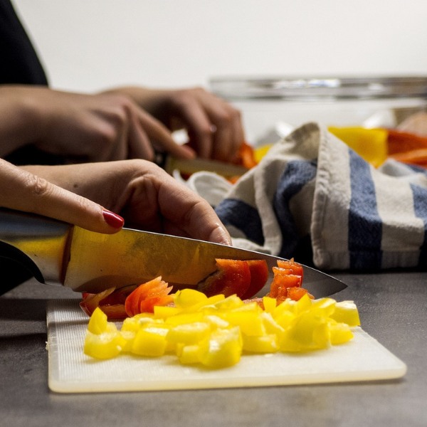 which knife is best for cutting vegetables